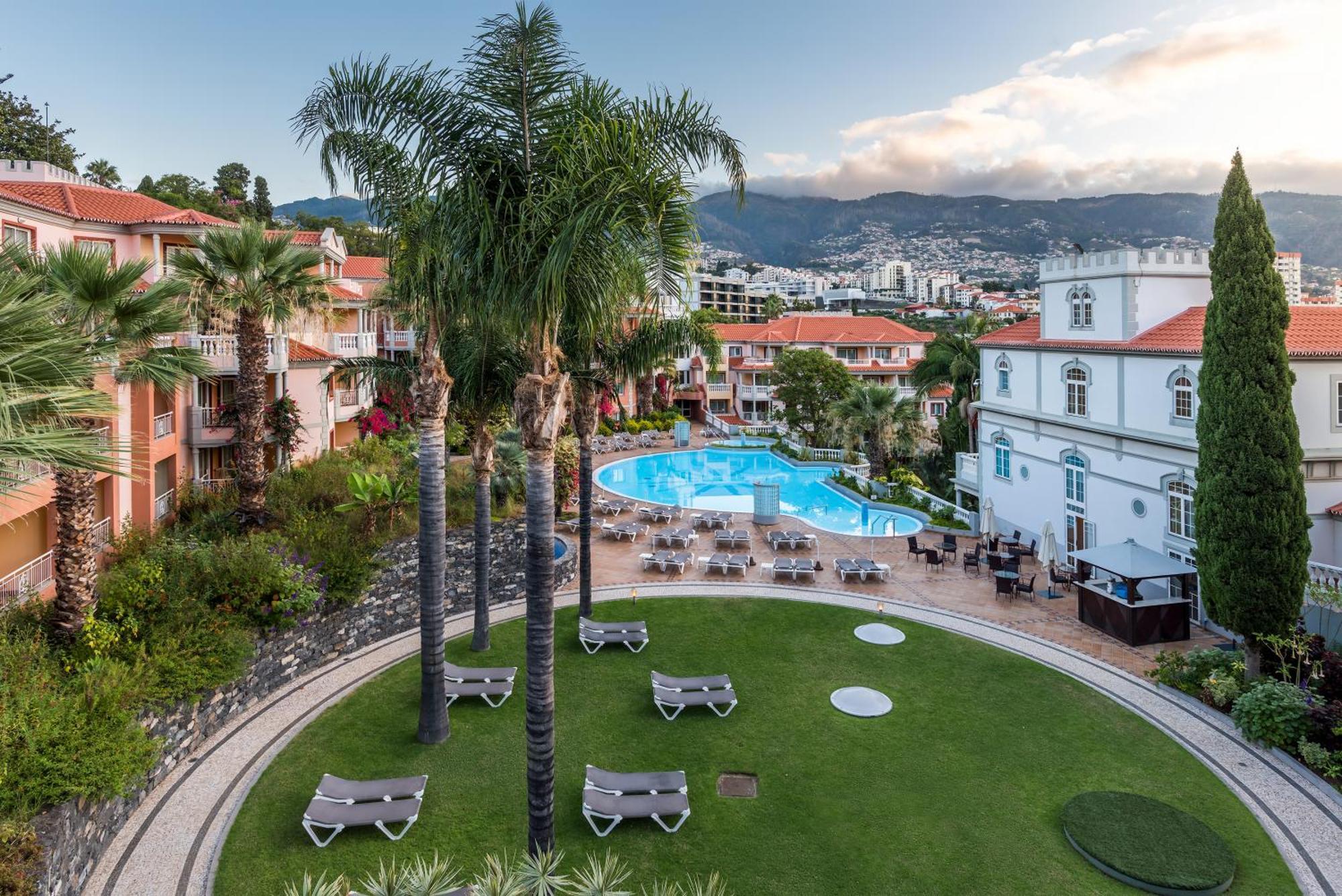Pestana Miramar Garden & Ocean Hotel Funchal  Bagian luar foto
