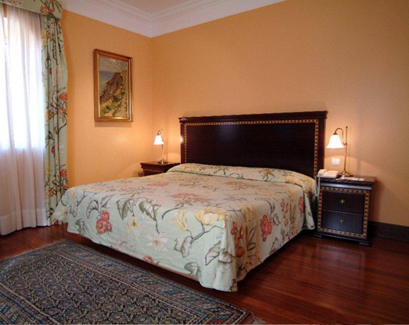 Pestana Miramar Garden & Ocean Hotel Funchal  Bagian luar foto